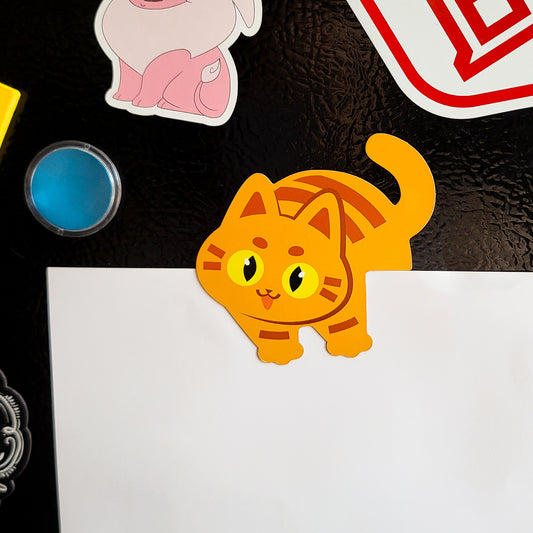 Climbing Cat Magnet - Orange Tabby
