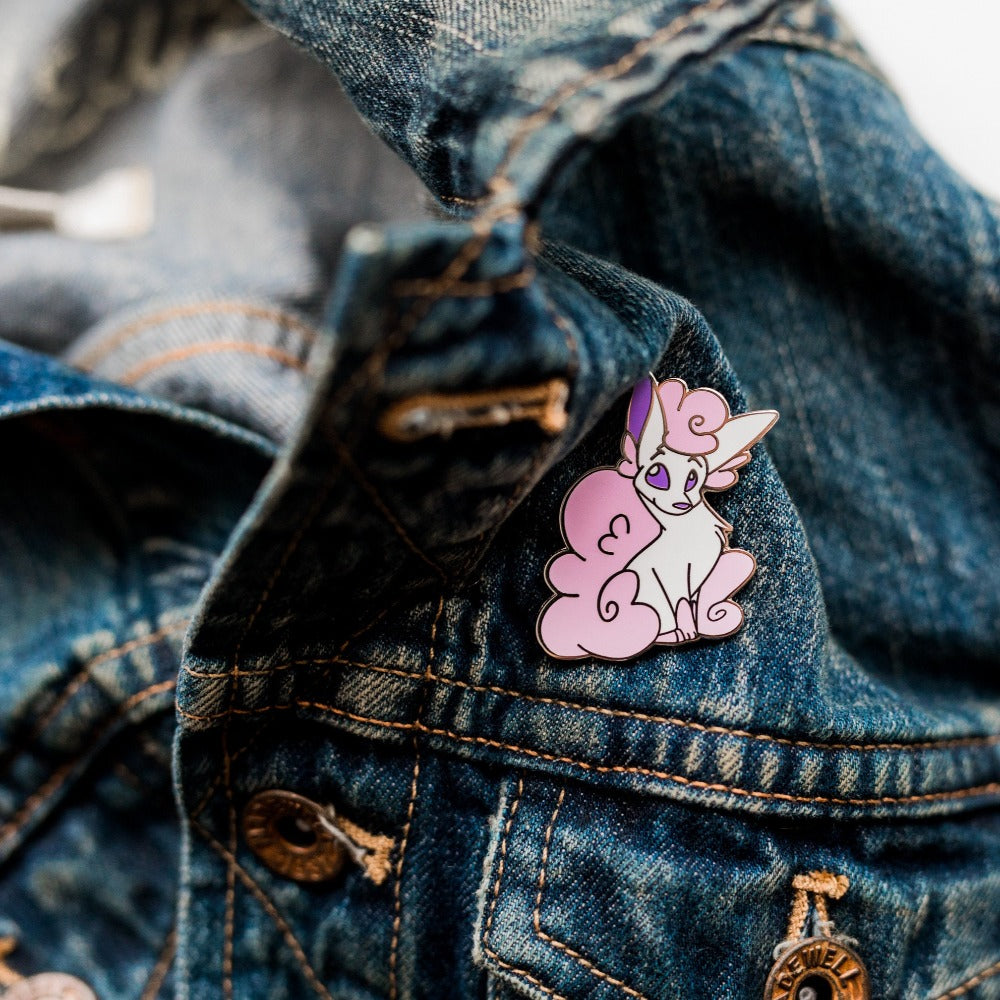 Alolan Vulpix Enamel Pin