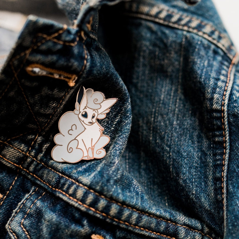 Alolan Vulpix Enamel Pin