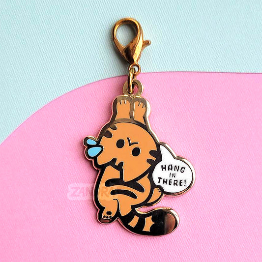 Hang In There Cat Zipper Pull